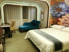 -华雅·云缦酒店(岳阳楼区火车站店)