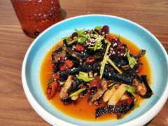 -有红鸡毛店·川菜(建设路店)