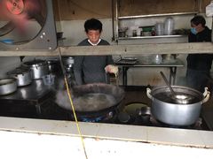 -小龙大肉面馆