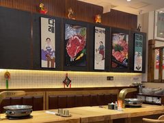 -青瓦餐厅·生鱼片·韩园烤肉(西塔店)