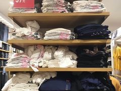 -优衣库(上海虹口龙之梦店)