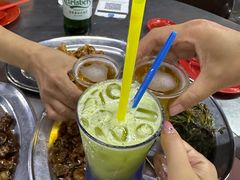 -黄亚华小食店(Jalan Alor)