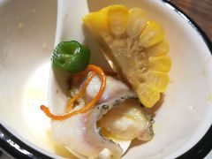 -山城外·非遗酸菜鱼(财富中心店)