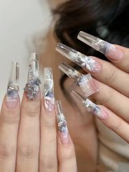 -甲骨文美甲美睫美容化妆