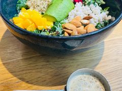 牛油果沙拉-小大董·烤鸭(五棵松店)