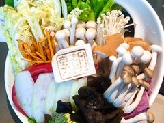 -享月汤皇·海鲜小火锅·聚会(曲江创意谷店)