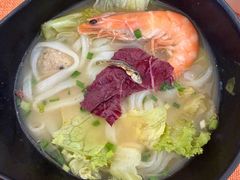 -亚龙湾希尔顿自助餐厅·海鲜·烧烤·沙滩BBQ·现场乐队