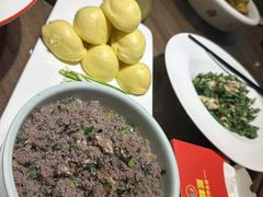 -今鲜源酒店·海鲜锅贴青岛菜(新湛路店)
