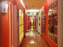 -音皇乐友汇量贩式KTV