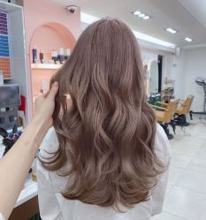 -AYO SALON