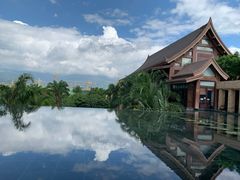 -西双版纳融创皇冠假日度假酒店