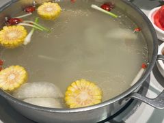 养生原汤锅-俏牛哥鲜牛肉牛肆馆(重庆天地店)