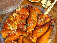 -小明锅大排档·秘制罗氏虾王·老长沙风味土罐烧烤