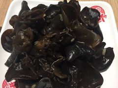 凉拌木耳-老班长手工灌汤包老店(东山店)