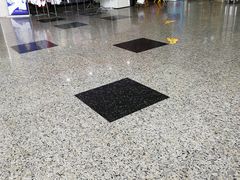 -孕婴世界连锁(人民广场店)