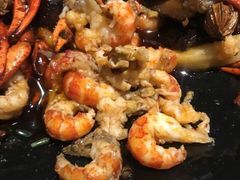-巴厘龙虾·榜首油焖大虾(音乐学院·沿江酒馆店)