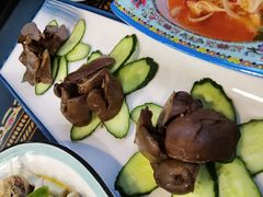 -乡村馕坑肉·烧烤·新疆菜·本地人更爱吃(阿勒泰首店)