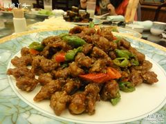 浇汁肥牛-鸿宾楼-鸿宾楼(展览馆路店)