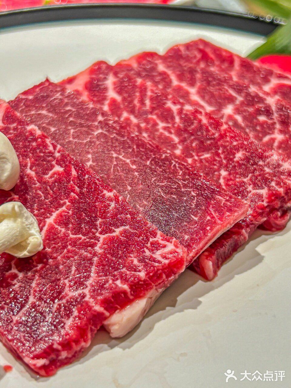 谁能够拒绝滋滋冒油的五花肉呢？！