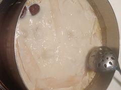 -洪氏嗨捞·猪肚鸡火锅(阳光天地店)