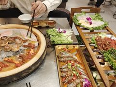 -老渔家白族·石板烧·野生菌火锅(古城中心店)