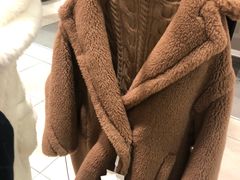 -De Bijenkorf百货公司