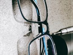 -镜客眼镜(浦江欢乐颂店)