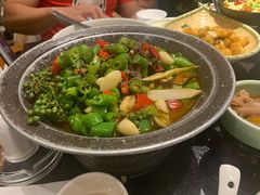 -万重锦·人文川菜馆(骡马市店)