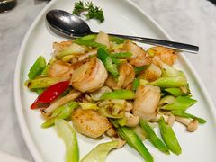 菌菇炒虾球带子-荣兴酒家(徐家汇店)