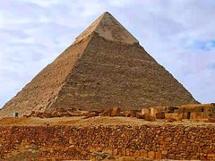 -吉萨金字塔群