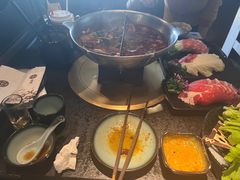 -湊湊火锅·茶憩(新中关购物中心店)