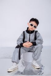 -小熊维尼高端儿童摄影(南山信和店)