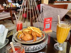 -亚龙湾喜来登·美景台大堂吧