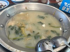 -老来福·非遗酸汤兔(凯旋路店)