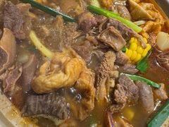 -沙胆彪炭炉牛杂煲(上海日月光广场店)