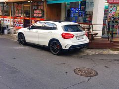 -宝健路步行街(Pedestrian Shopping Street)