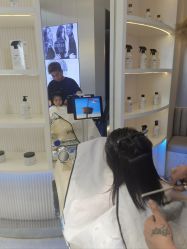 -PE SALON