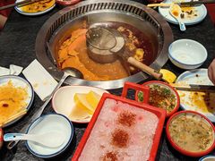 -醉董牛川派鲜肉自选火锅(烟台店)