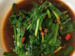 韭菜炒螺蛳头-洪齐林老镇