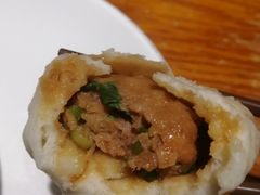 老面土猪肉包-凤起龙游老面包子(凯德晶品店)