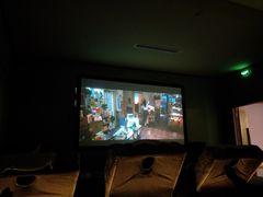 电影间-汤泉良子(金源店)