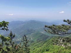-罗田薄刀峰风景区