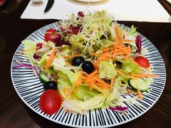-中航泊悦酒店·云庭咖啡厅(虹桥机场T2店)