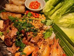 -大头虾越式风味餐厅(光明广场店)