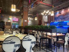 大堂-姜君·千岛湖鱼头馆(浦东大道店)