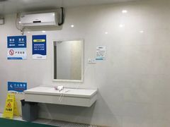 -同人紫荆文体中心·游泳馆(紫荆大厦店)