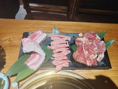 -小花花炭火烤肉·十五年延吉风味(左家庄店)