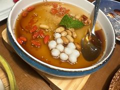 -雀舞云南菜(天津天河城购物中心店)