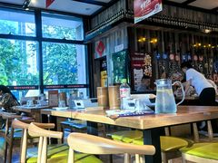 -华府九号海鲜烧烤大排档(龙域店)