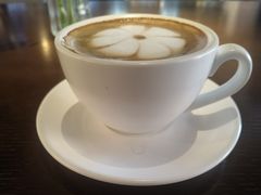 -卡普里披萨·牛扒·下午茶